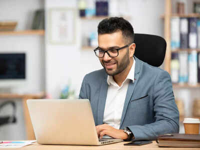 Why 8 out of 10 employees will switch jobs for greener pastures next year