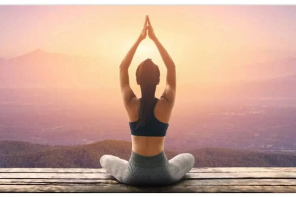 5 Yoga poses to reduce belly fat